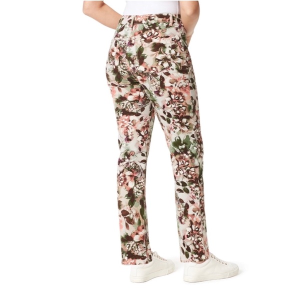 NEW| Gloria Vanderbilt Women's Amanda Straight Leg Stonewood Floral Jeans - Picture 3 of 6